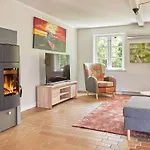 14 Person In Ronne-by Traum Rønne