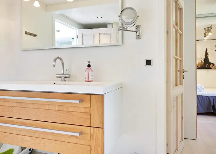 14 Person In Ronne-by Traum Holiday home